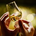 Dlaczego należy dolewać wody do whisky? Oto odpowiedzi naukowców