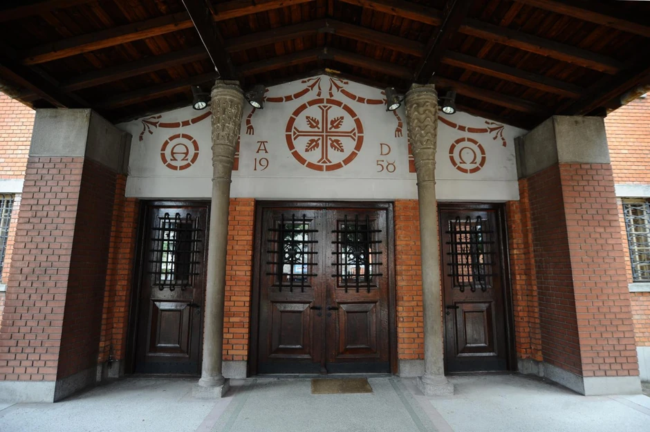 Ulaz u Crkvu Sveti Antun Padovanski