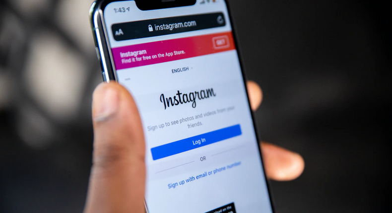 Instagram marketing 101: Powerful tips to grow your brand on social media. [unsplash]