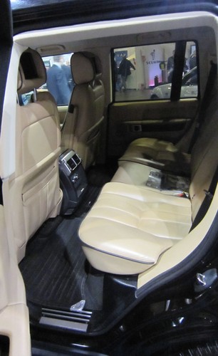 Samochód BOR - range rover