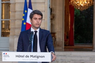 Kto szefem rządu we Francji? Macron zdecydował