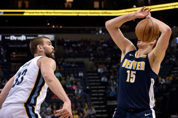 Mark Gasol i Jokić u duelu