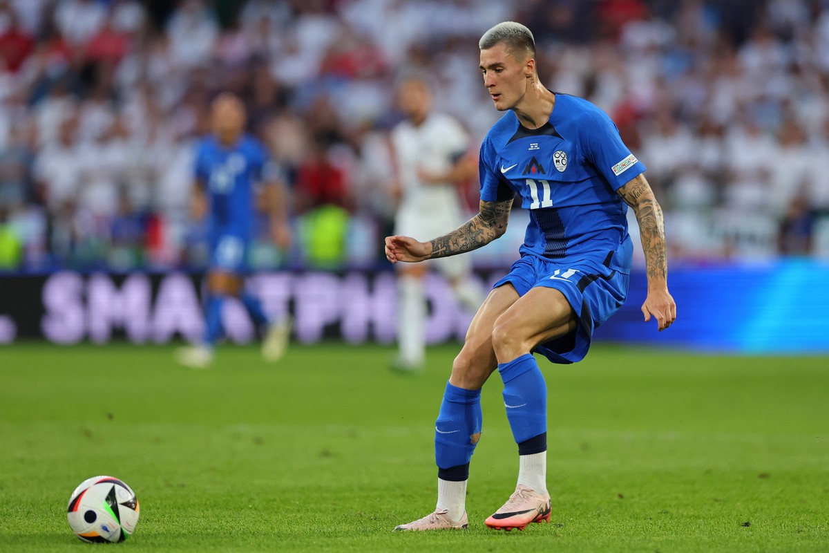 Rekordowy transfer Benjamina Sesko. Słoweniec trafi do Manchesteru United
