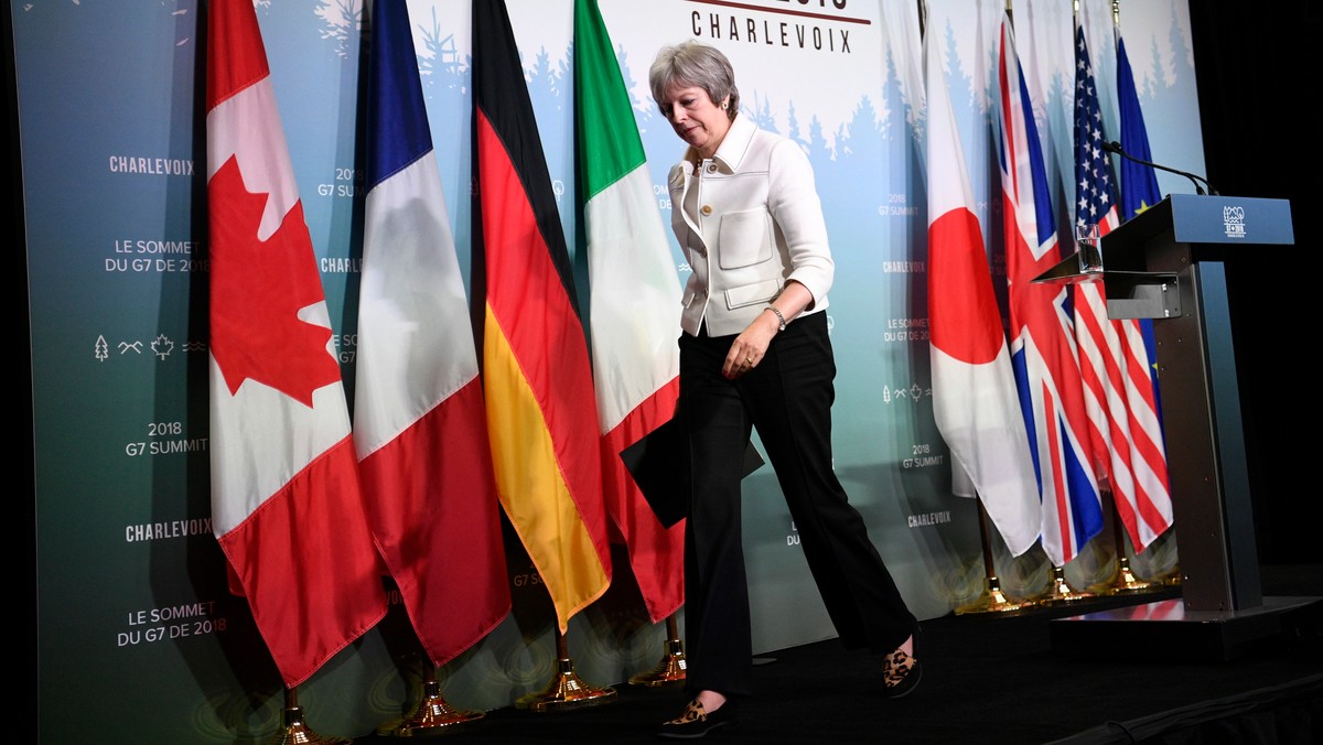 Premier W. Brytanii Theresa May wyraziła zadowolenie, że przywódcy G7 zgromadzeni w Charlevoix podtrzymali sankcje nałożone na Rosję po aneksji Krymu i że zgodzili się podjąć dalsze kroki w odpowiedzi na agresywne zachowania Rosji, jeśli zajdzie potrzeba.