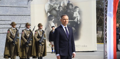 Prezydent Duda w Markowej: Byliśmy wszyscy razem ofiarami hitlerowskiego terroru