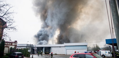 Pożar pod Olkuszem! Kłęby czarnego dymu nad miastem