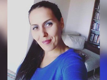 UDALA SE UNUKA SINANA SAKIĆA: Ponosna majka pokazala ćerku u raskošnoj venčanici, pa joj posvetila emotivne reči: "Gde god da odeš uvek ćeš imati svoj dom"
