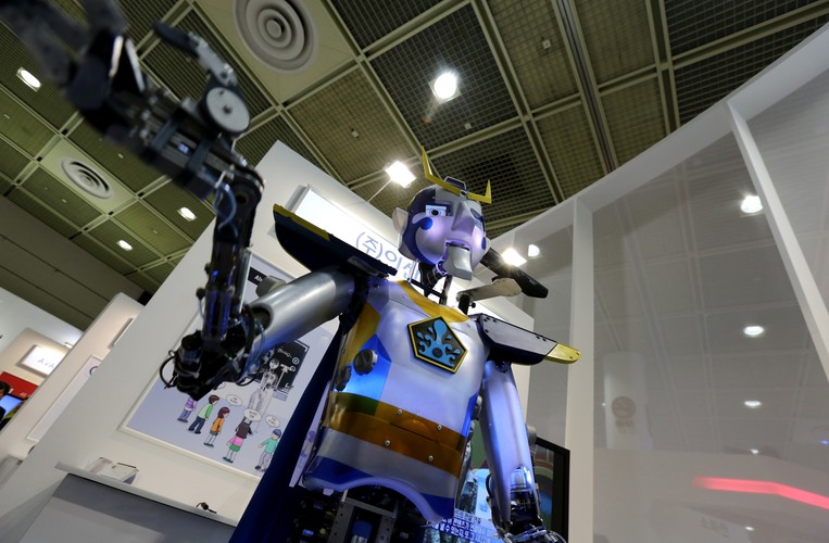 5. Zaraz przed Izraelem znalazła się Korea Południowa. Analizowany wskaźnik wyniósł tu 16 proc. Na zdj. robot na wystawie World IT Show 2013 w Seulu, Korea Płd.