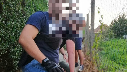 Brutális razzia: így csaptak le a zsaruk a soproni rablókra – fotók, videó
