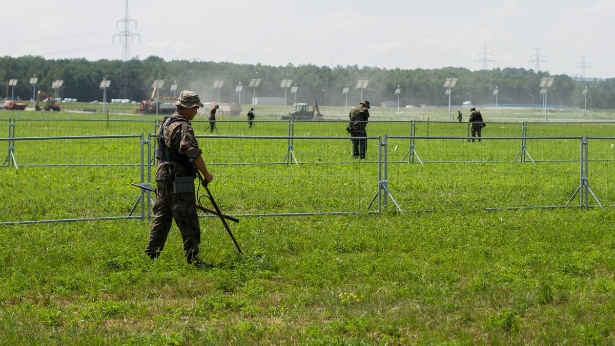 BRZEGI ŚDM PRZYGOTOWANIA SAPERZY (przygotowania w Brzegach)