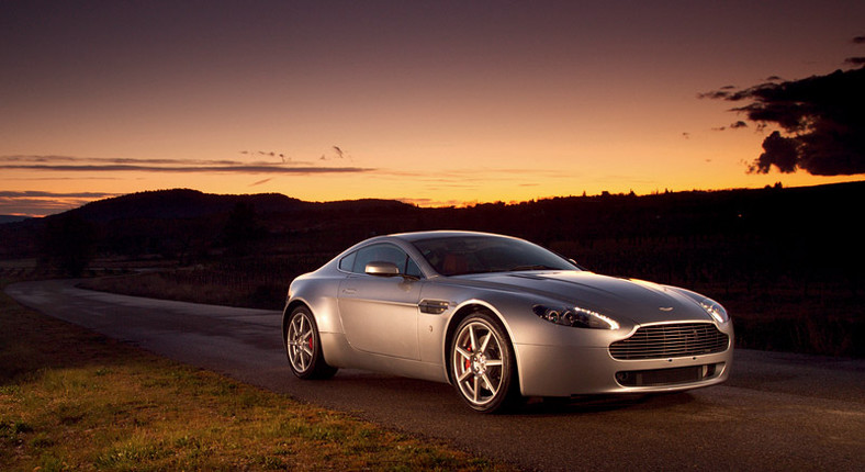 Aston Martin V8 Vantage: mocniejszy i szybszy