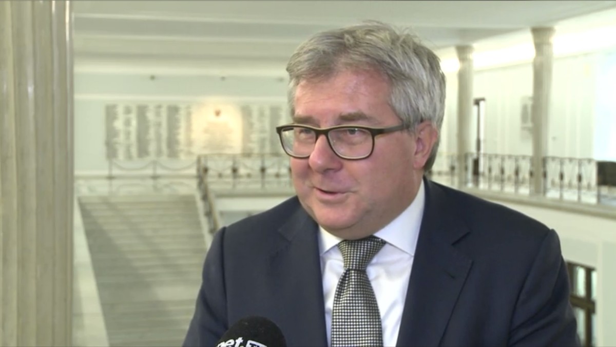 - Są to nazwiska znane, ale słabe - mówił w rozmowie z "Rzeczpospolitą" Ryszard Czarnecki, eurodeputowany PiS, odnosząc się do potencjalnych kandydatów na listach wyborczych opozycji, przede wszystkim Koalicji Europejskiej.