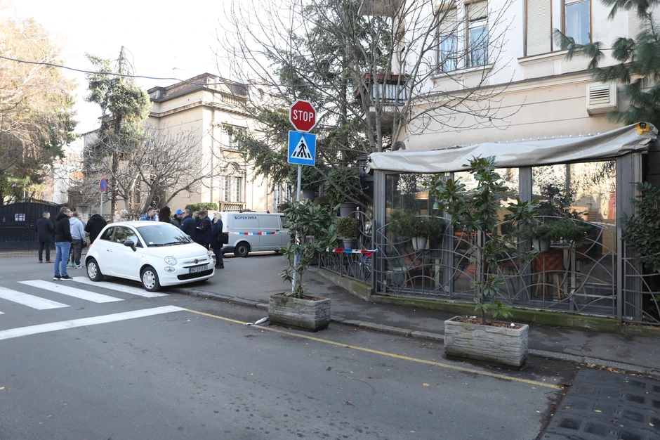 Pucnjava na Vračaru