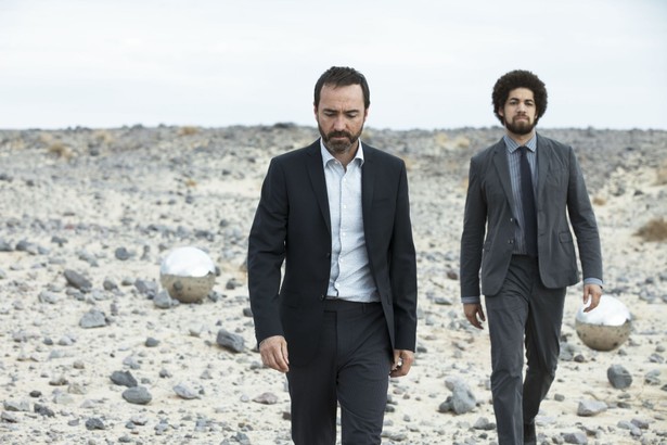 Broken Bells jak już wracają, to w gwiazdorskim towarzystwie