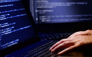 Mity wokół pobierania programów komputerowych