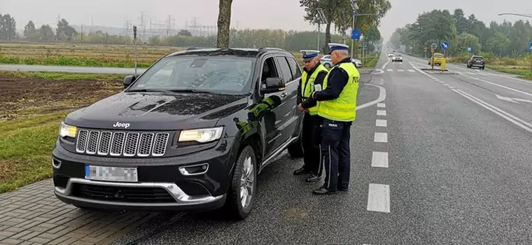 Co wolno policjantom podczas kontroli drogowej?