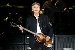 Paul McCartney wzywa do zamknięcia mokrych targów. "Jedzenie nietoperzy to średniowiecze"