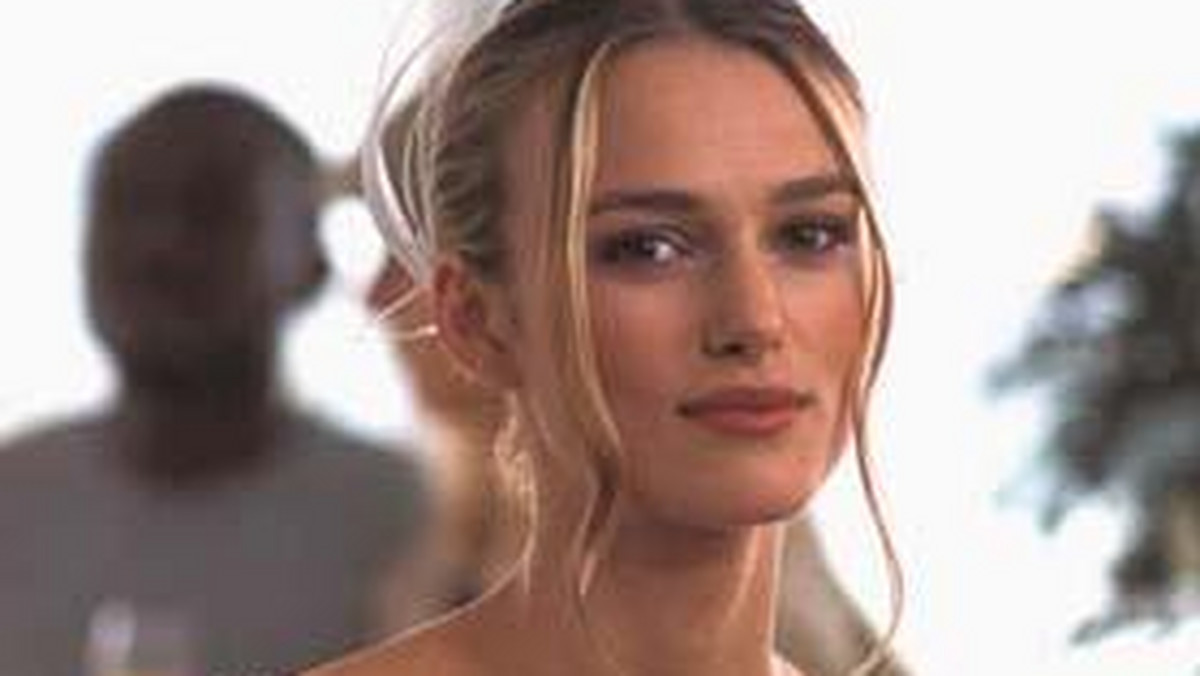 Keira Knightley odkryła, że blond włosy bardzo ułatwiają życie.