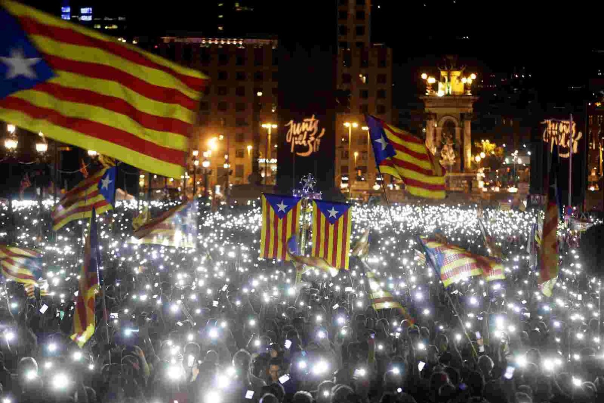 Barcelona EPA/ALBERTO ESTEVEZ Dostawca: PAP/EPA