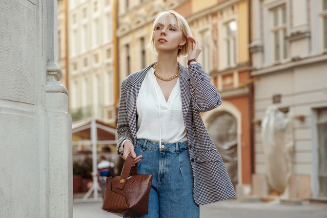 Pantalone sa visokim strukom