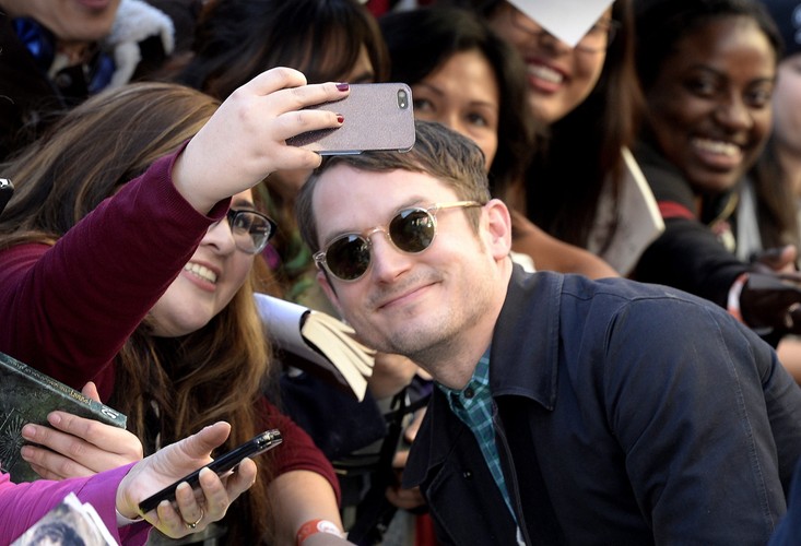 Elijah Wood podczas uroczystości w hollywoodzkiej Alei Sławy