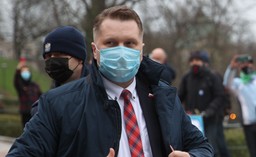 Zmiany w egzaminach kończących edukację. Oto jak będzie wyglądał sprawdzian po ósmej klasie i matura od 2022 roku