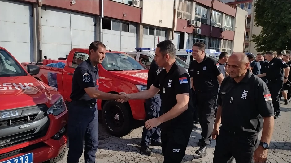 Srpski vatrogasci vratili se iz Grčke gde su gasili požare