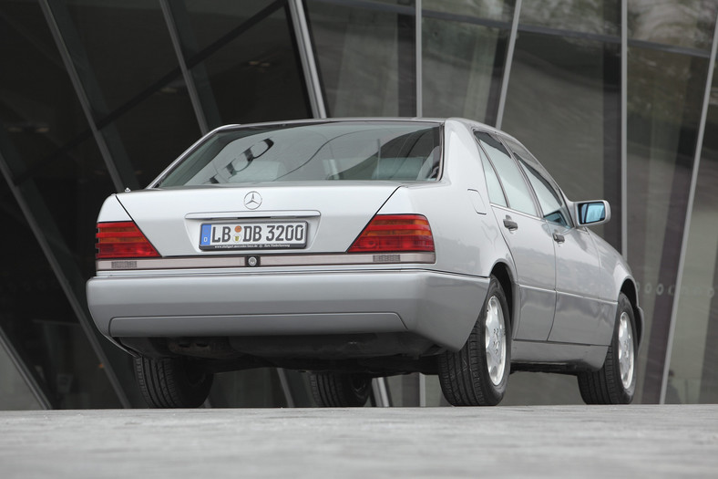 Mercedes W 140 