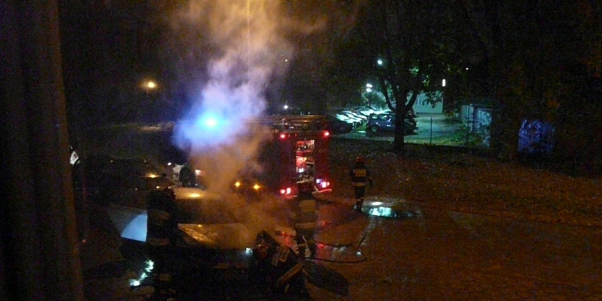 Pożar samochodu w Łodzi