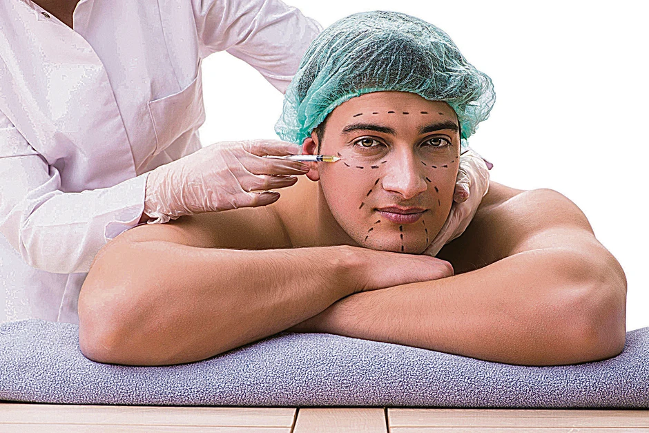 I muškarci sve češće idu pod nož zbog lepote