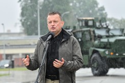 Operacja 'Ryngraf' przy granicy z Białorusią. Błaszczak: Podjąłem decyzję o powołaniu zgrupowania
