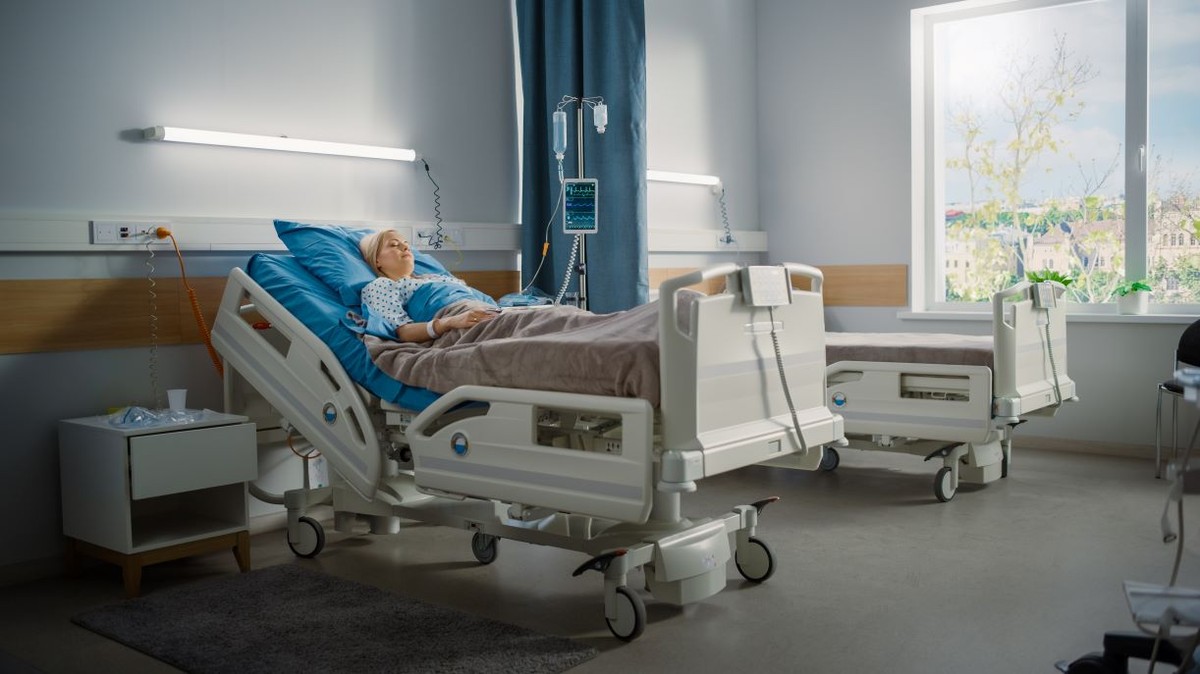 Szpitale powiatowe nie mają pieniędzy na płacenie swoim kontrahentom, a nie chcą zyskać opinii, że są podmiotami, z którymi nie warto współpracować