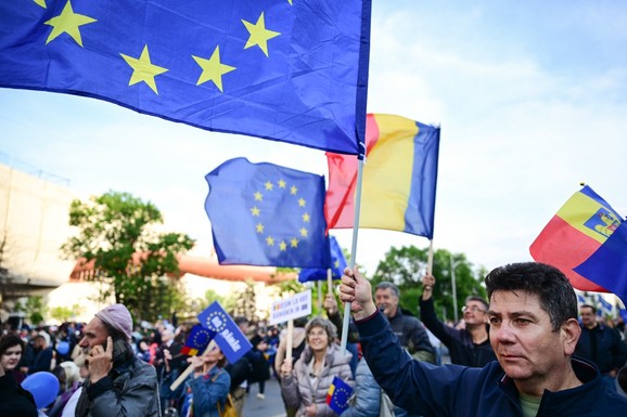 NOVA VELIKA PRETNJA EVROPI! Politički haos u balkanskoj zemlji: Kriza ključa, drma se istok EU, ALARM I U NATO