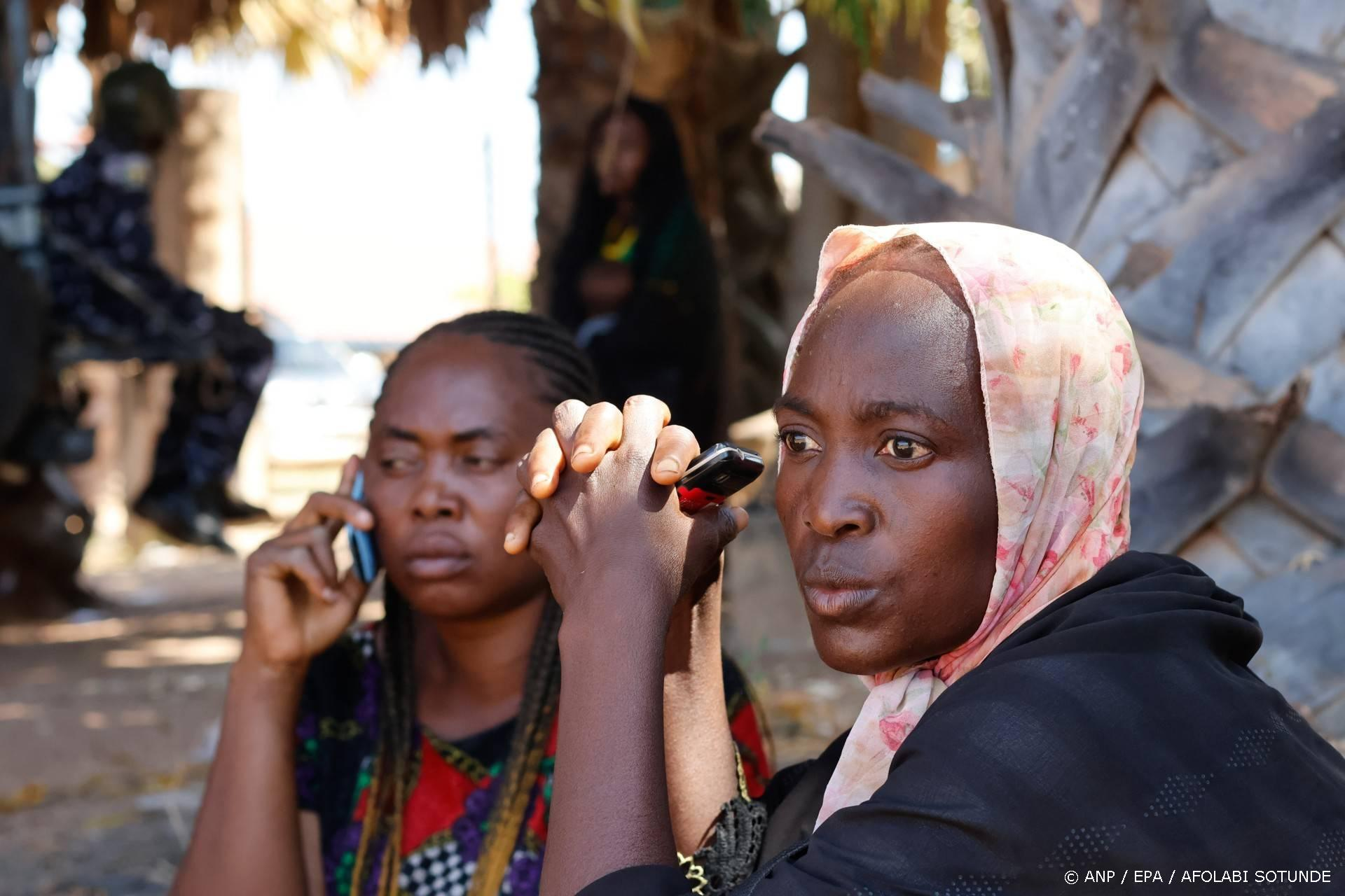 Nigeria bevrijdt 100 ontvoerde schoolkinderen - ruim 150 nog vermist