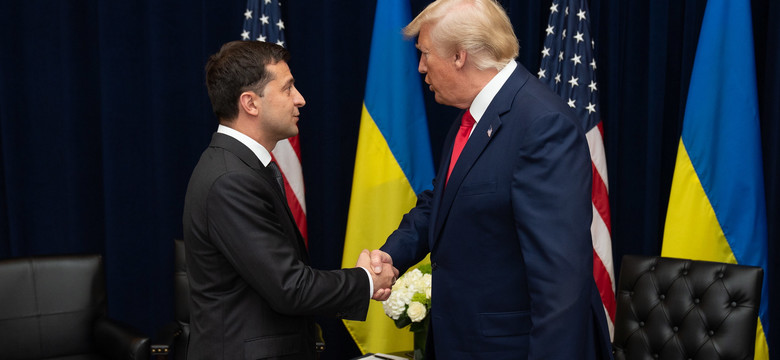 Ukraińskiemu przywódcy włos się jeży. Transkrypcja jego rozmowy z Trumpem