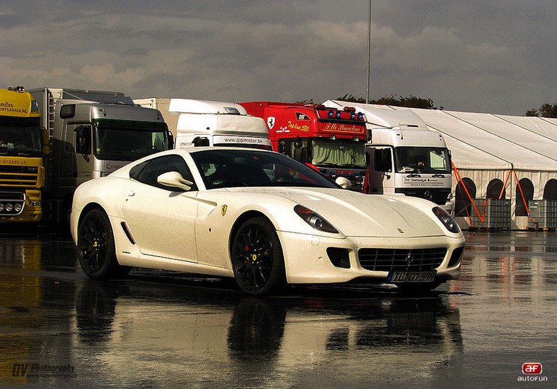 Ferrari Racing Days 2009: spotkanie w Brnie (4-6.09)