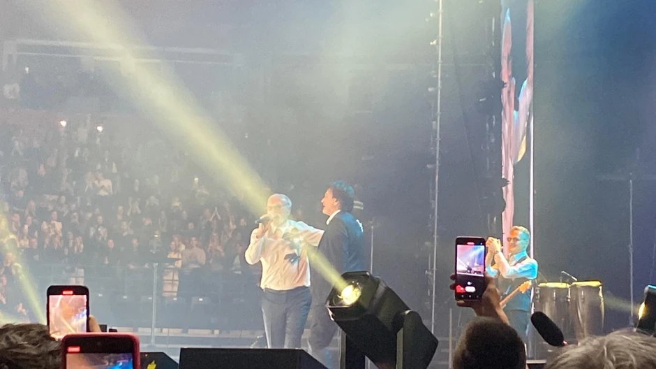 Zdravko Čolić gost na koncertu Dina Merlina