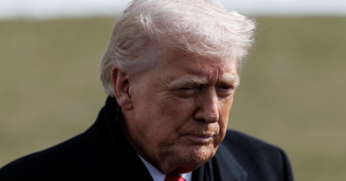 Ta piosenka niesie się po sieci jak pożar w buszu. Gwiazdor śpiewa o ofiarach Trumpa