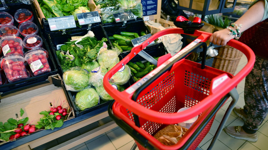Polacy boją się podwyżki VAT na żywność