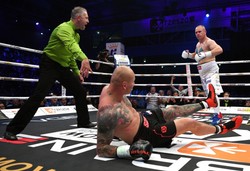 Łukasz Różański zdemolował Artura Szpilkę. Zobacz kulisy walki! [WIDEO]