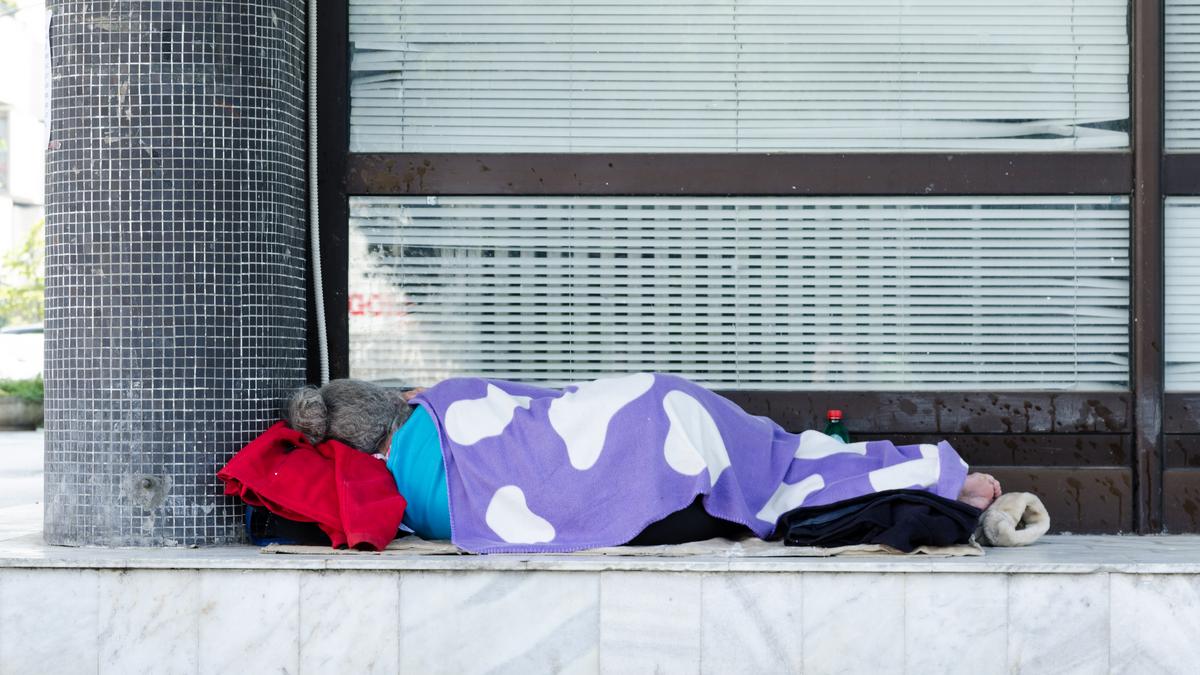 Hogyan lesz egy nőből hajléktalan Magyarországon? Sajnos könnyebben, mint gondolnánk