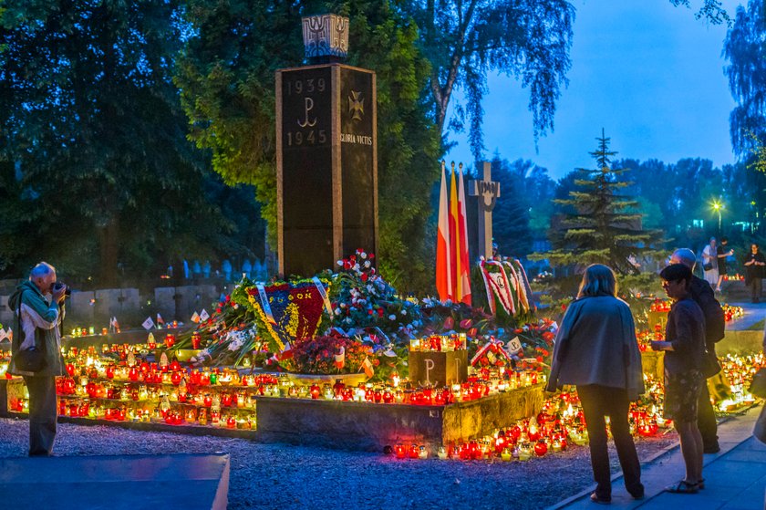 Obchody 71.rocznicy Powstania Warszawskiego. Warszawiacy uczczą pamięć powstańców