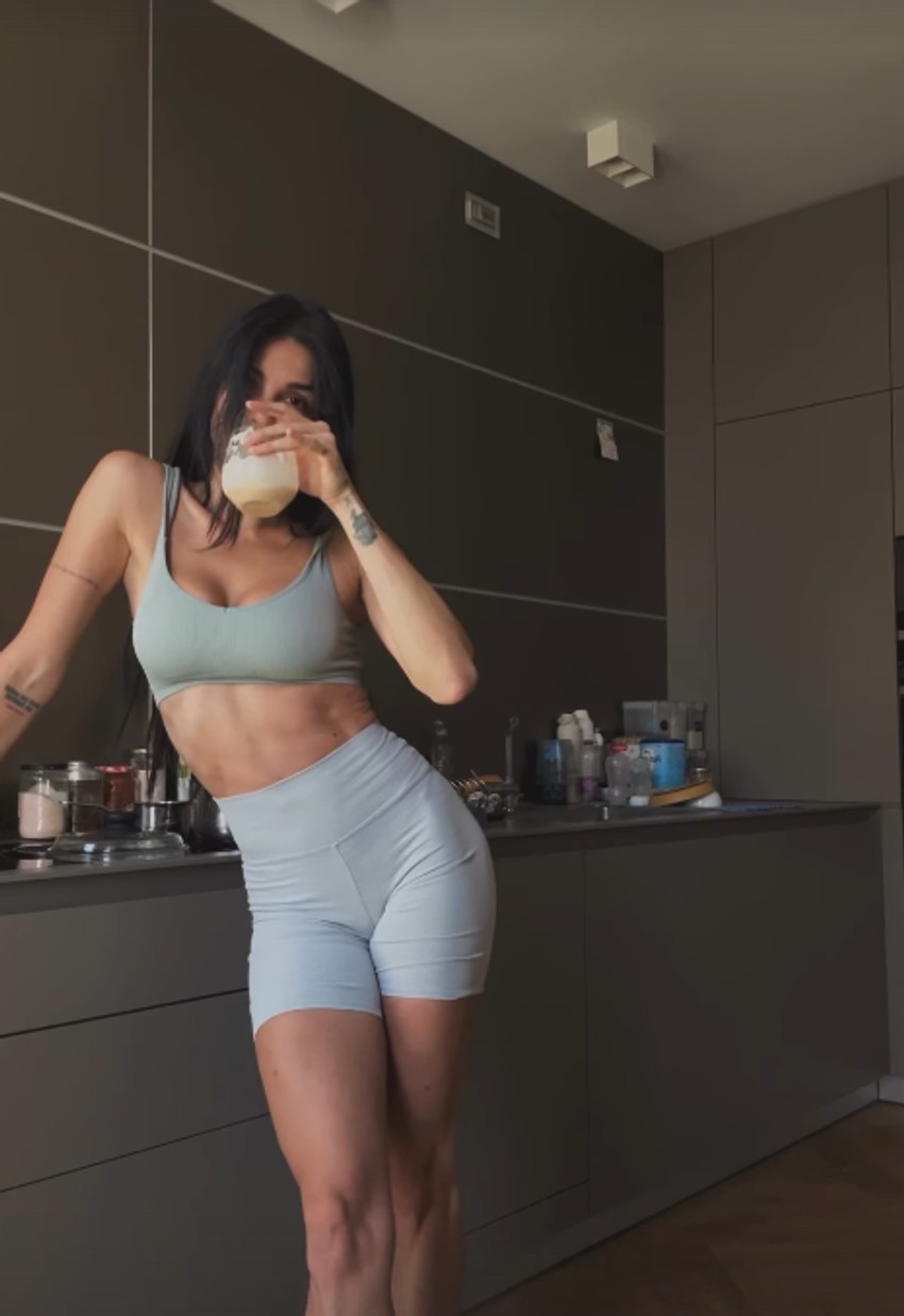 Jovana pokazala isklesano telo
