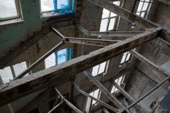 Zrujnowany wieżowiec Prudential od środka. Niezwykła wyprawa fotoblogera. ZDJĘCIA