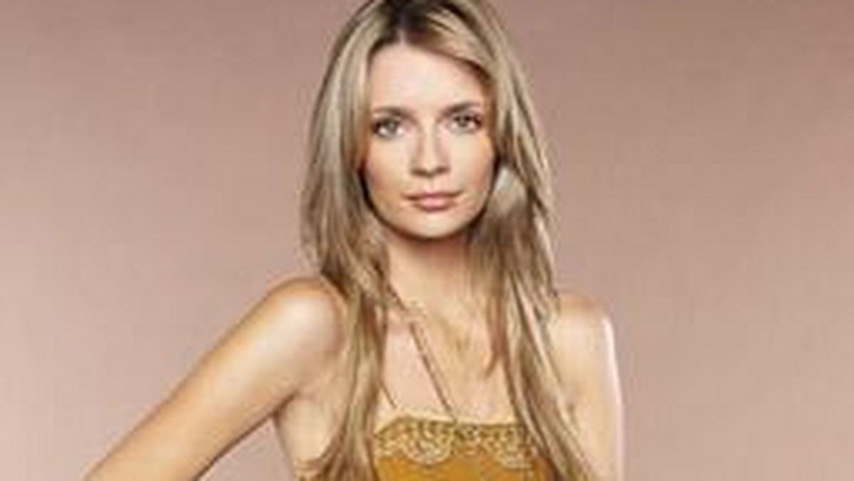 W filmie "Finding t.A.T.u" Mischa Barton wcieliła się w udręczoną Rosjankę pracującą w rzeźni.