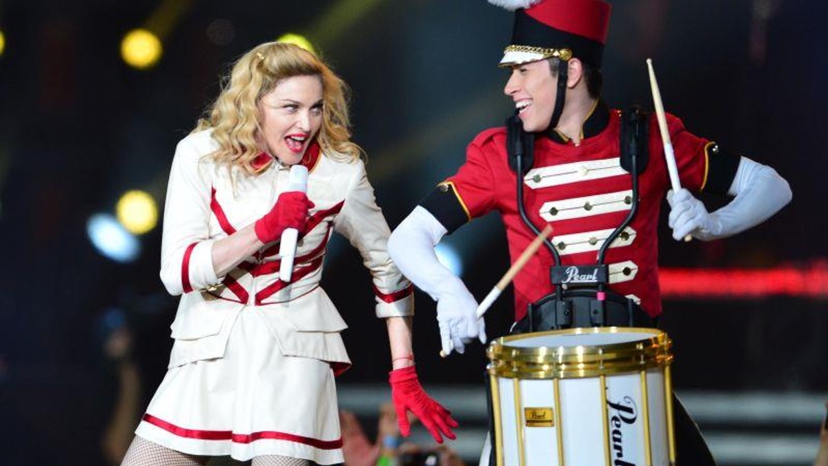 Madonna podczas koncertu na Stadionie Narodowym w Warszawie