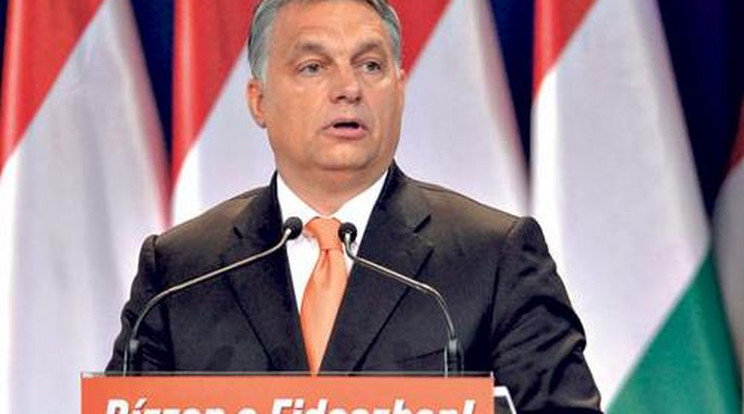 Orbán mindenkinek munkát ígér