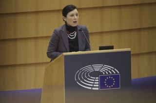 Bruksela przygląda się podatkowi od mediów