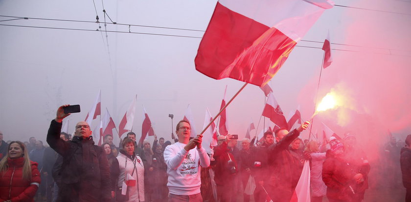 Wywiesili ogromny baner na Marszu Niepodległości. Treść przykuwa uwagę