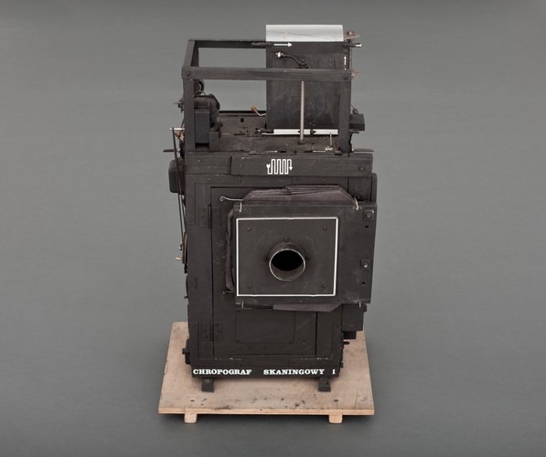 Chropograf skaningowy ok. 1983 / Scanning Texturegraph ca 1983, fot./photo Maciej Landsberg © własność Danuty, Malwiny i Sabiny Antoniszczak